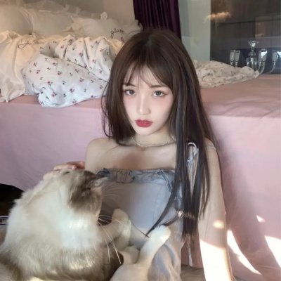 甜诱成瘾，年下弟弟又野又凶